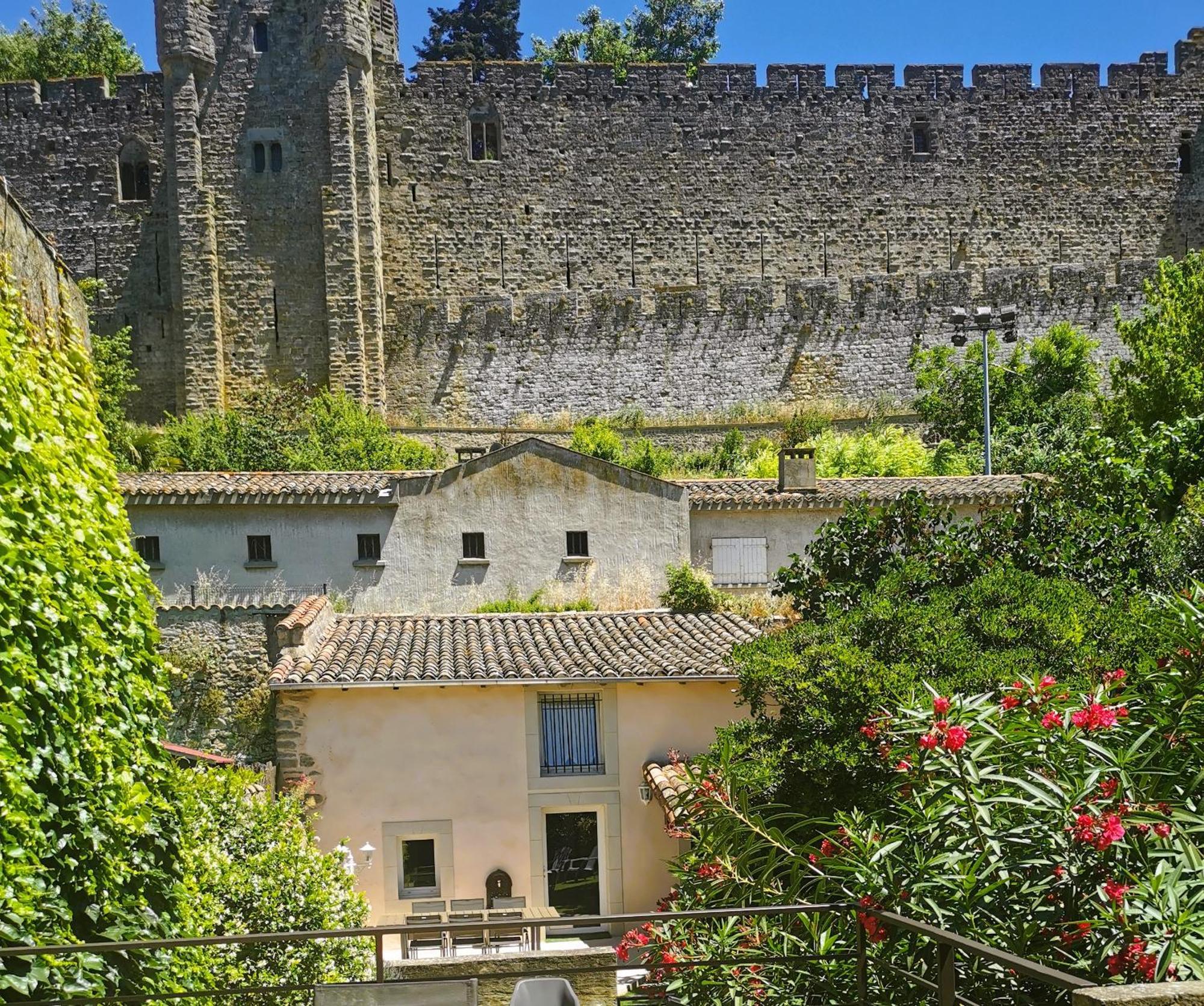 Le Cellier De Beaulieu, Au Pied De La Cite, Maison De Vacances Avec Climatisation Et Jacuzzi Carcassonne Zewnętrze zdjęcie